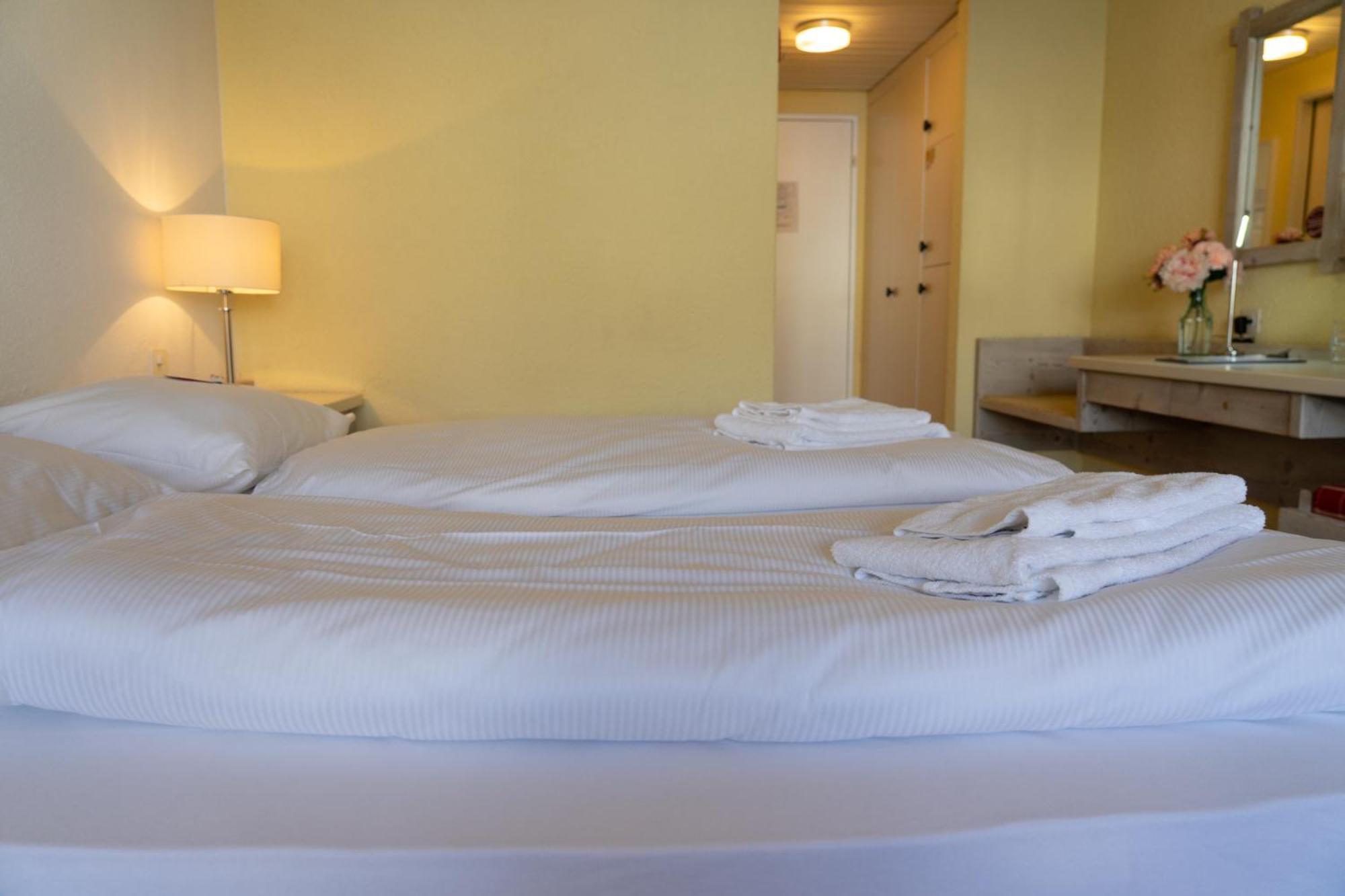 Hotel Saentis Lodge Unterwasser Quarto foto
